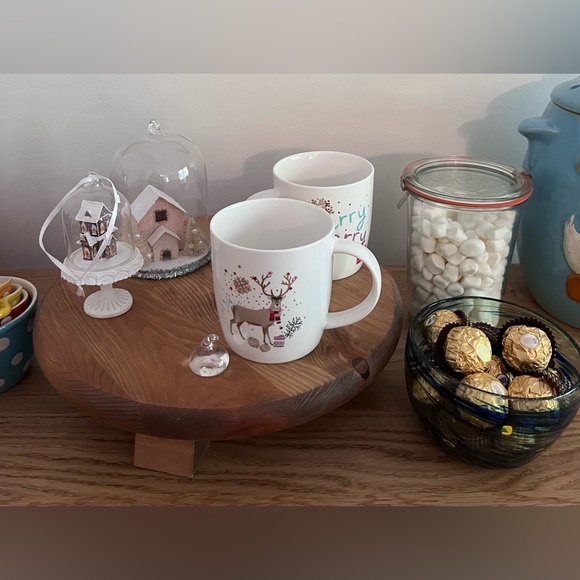 Revival Goods Oak Wooden Riser - Picture 2 of 3